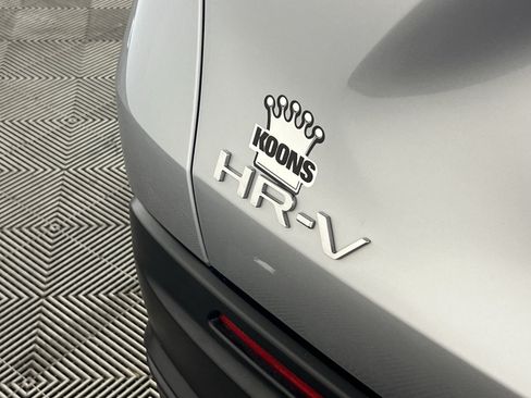 Used 2024 Honda HR-V LX image 27