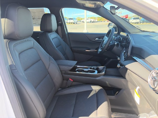 New 2027 Chevrolet Equinox LT AWD/4WD image 12