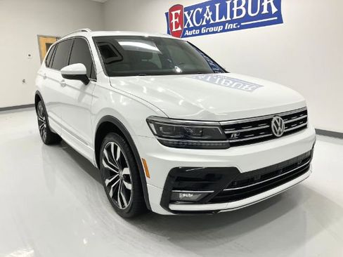 Used 2019 Volkswagen Tiguan SEL Premium R-Line AWD/4WD image 4