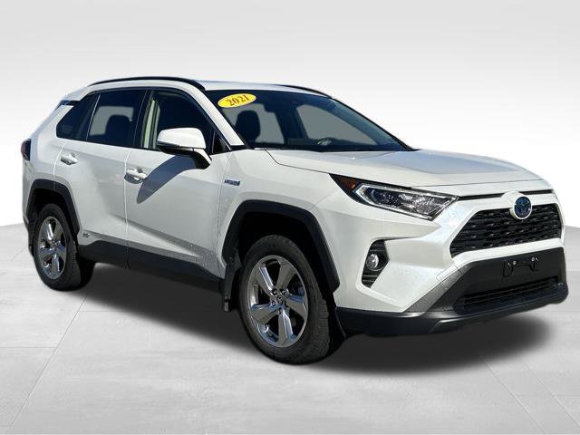 Used 2021 Toyota RAV4 XLE Premium AWD/4WD image 7