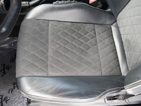 Used 2018 Mercedes-Benz G 550 Squared image 48