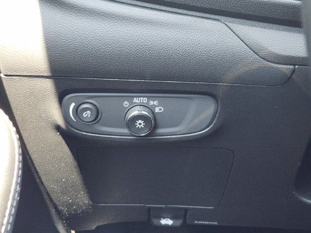 Used 2024 Buick Encore GX Sport Touring w/ Advanced Technology Package FWD image 22