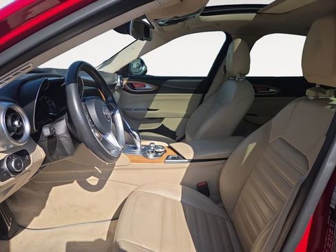 Used 2017 Alfa Romeo Giulia Ti w/ TI Lusso Light Wood Package RWD image 9