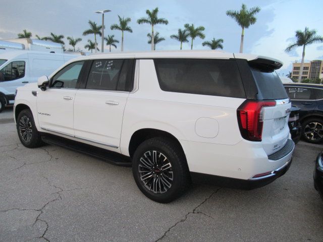 Used 2025 GMC Yukon XL Elevation RWD image 4