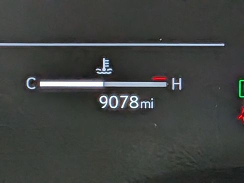 New 2025 Lexus RX 500h F Sport w/ Convenience Package image 21