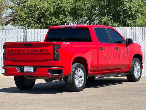 Used 2022 Chevrolet Silverado 1500 Custom w/ LPO, Dark Essentials Package AWD/4WD image 4