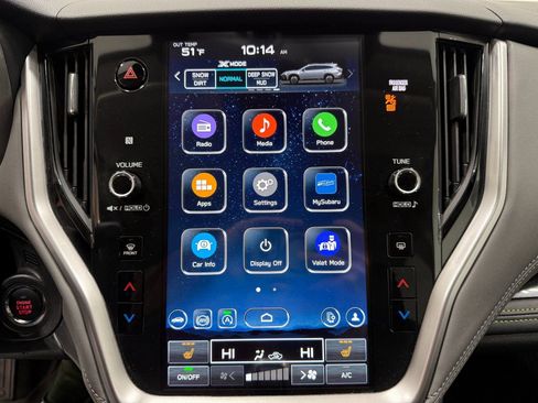 Used 2024 Subaru Outback Onyx Edition image 18