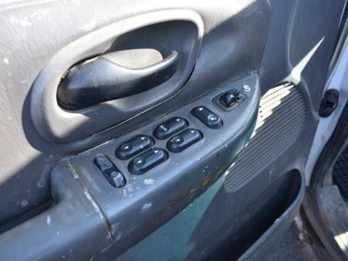 Used 2003 Ford F150 King Ranch AWD/4WD image 17