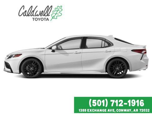 Used 2024 Toyota Camry XSE FWD image 40