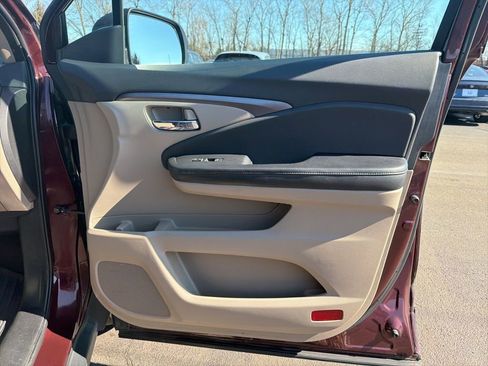 Used 2016 Honda Pilot EX-L image 28