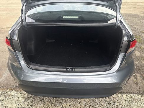 Used 2024 Toyota Corolla LE FWD image 21