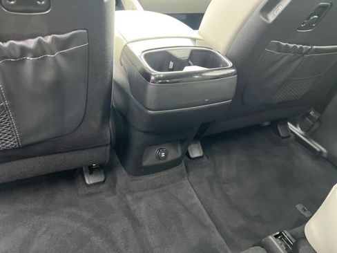 Used 2023 Kia Telluride S w/ S Sunroof Package AWD/4WD image 21