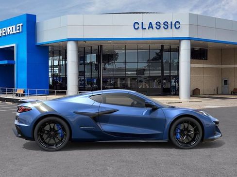 New 2027 Chevrolet Corvette Grand Sport RWD image 5