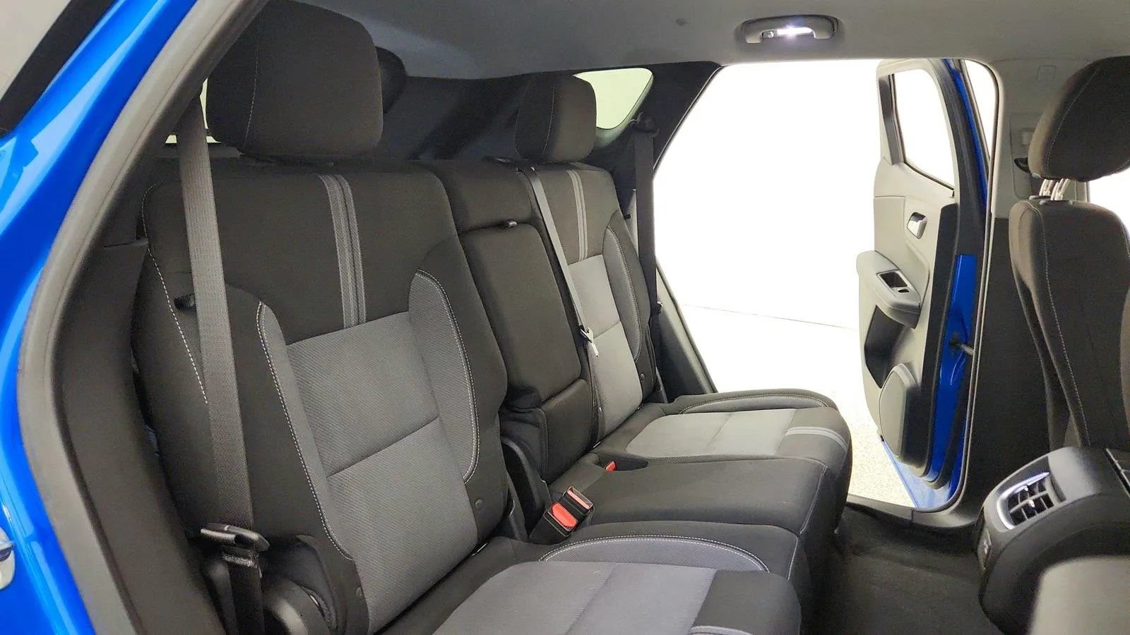 Used 2024 Chevrolet Blazer LT w/ Convenience Package FWD image 30