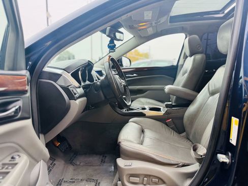 Used 2011 Cadillac SRX Luxury image 10