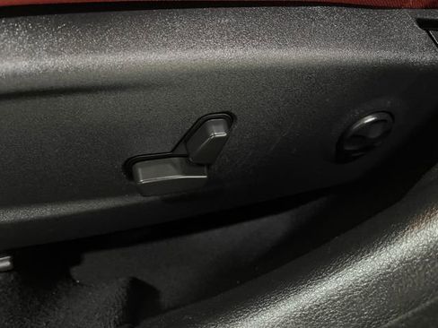 Used 2022 Dodge Charger SRT Hellcat w/ Harman/Kardon Audio Group image 17