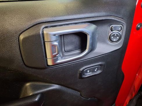 Used 2023 Jeep Wrangler Sport S AWD/4WD image 18