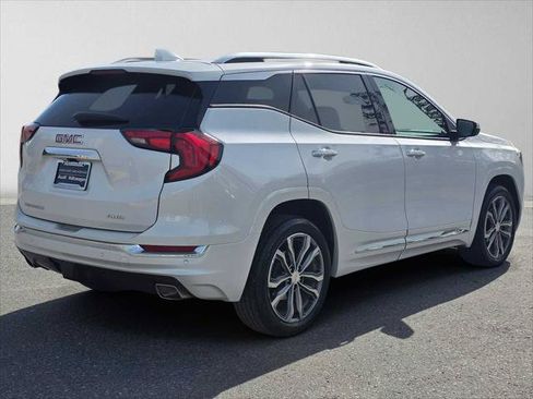Used 2020 GMC Terrain Denali w/ LPO, Cargo Package AWD/4WD image 3