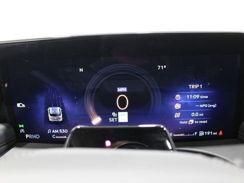 Used 2025 Lincoln Aviator AWD image 14