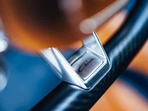 Used 2020 Bugatti Chiron image 54