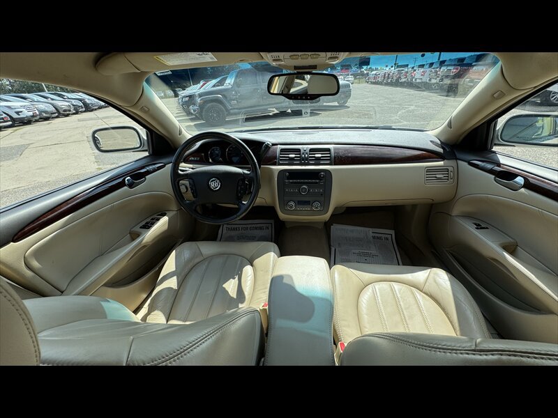 Used 2011 Buick Lucerne CXL w/ Driver Confidence Package FWD image 13