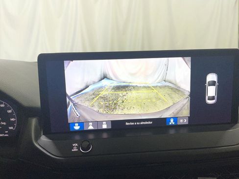 Used 2023 Honda Accord EX-L image 17