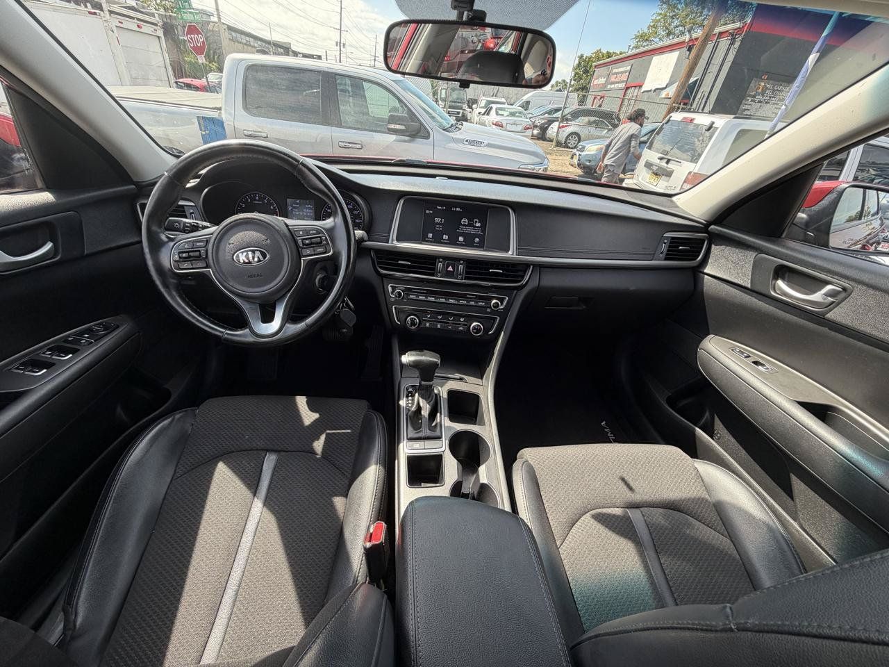 Used 2018 Kia Optima S w/ Panoramic Sunroof Package FWD image 22