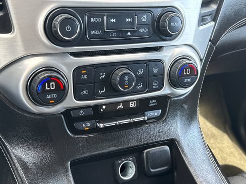 Used 2016 GMC Yukon SLE w/ Convenience Package RWD image 22