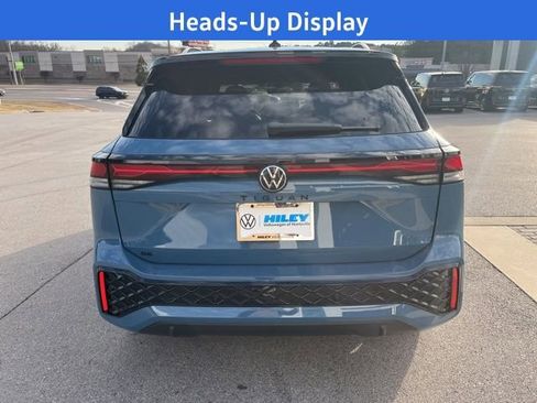New 2026 Volkswagen Tiguan SE R-Line image 4
