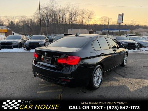 Used 2017 BMW 320i xDrive Sedan image 8