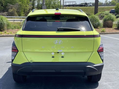 Used 2024 Hyundai Kona SEL FWD image 6