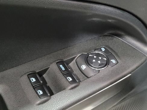 Used 2018 Ford EcoSport SE image 27