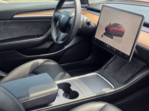 Used 2023 Tesla Model 3 Standard Range RWD image 18