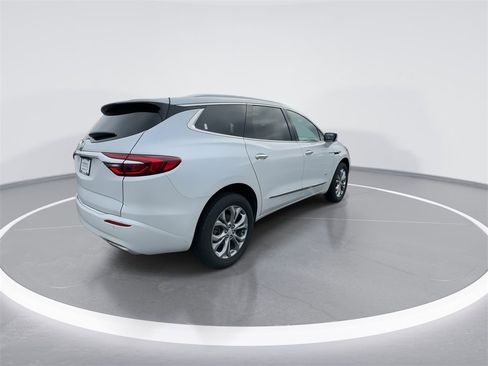 Used 2021 Buick Enclave Avenir w/ LPO, Floor Liner Package image 8