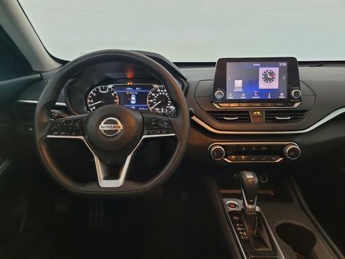 Used 2020 Nissan Altima 2.5 S FWD image 22