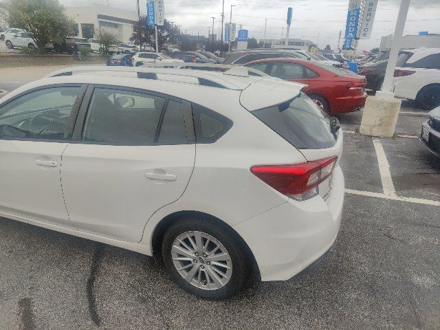 Used 2017 Subaru Impreza 2.0i Premium AWD/4WD image 11