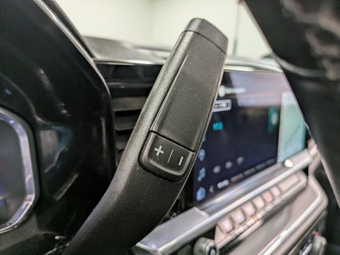 Used 2024 Chevrolet Silverado 3500 High Country w/ High Country Premium Package image 19