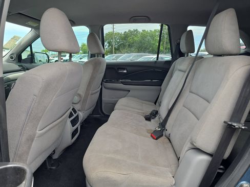 Used 2021 Honda Pilot EX image 13