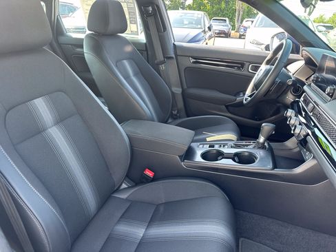 Used 2026 Honda Civic Sport image 5