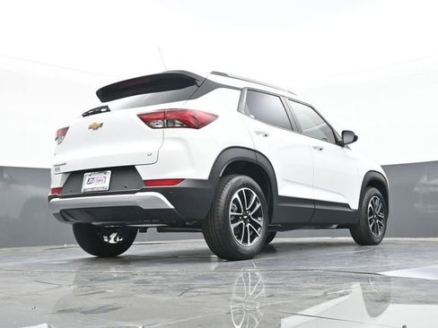 New 2026 Chevrolet TrailBlazer LT w/ Driver Confidence Package FWD image 47