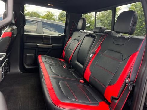 Used 2018 Ford F150 Lariat w/ Equipment Group 502A Luxury AWD/4WD image 18
