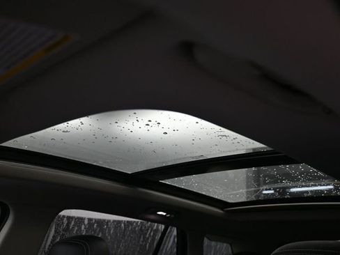 Used 2023 GMC Terrain Denali w/ Denali Premium Package image 42