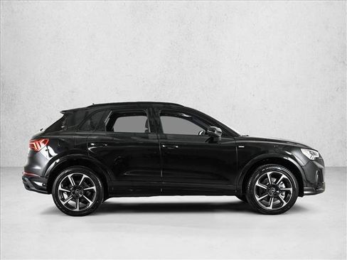 New 2025 Audi Q3 2.0T Premium Plus image 5