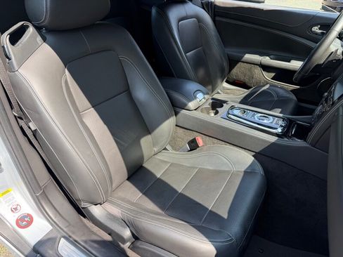 Used 2015 Jaguar XKR R RWD image 18