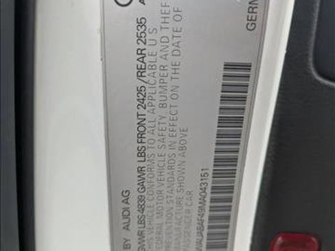 Used 2021 Audi A4 2.0T Premium w/ Convenience Package AWD/4WD image 17