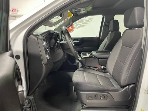 Used 2024 GMC Sierra 1500 Pro w/ Graphite Edition AWD/4WD image 11