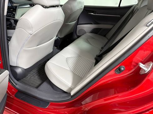 Used 2022 Toyota Camry SE w/ Audio Upgrade Package FWD image 21