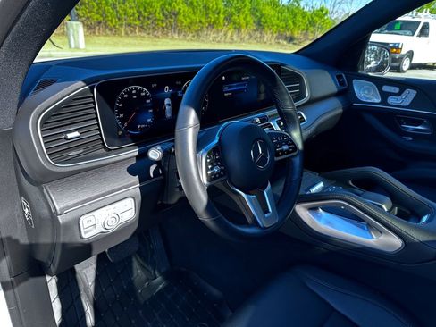 Certified 2022 Mercedes-Benz GLE 350 4MATIC w/ 3rd Row Seat Package image 18