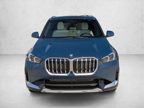 New 2027 BMW X1 xDrive28i AWD/4WD image 6