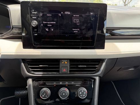 Used 2025 Volkswagen Taos S FWD image 21